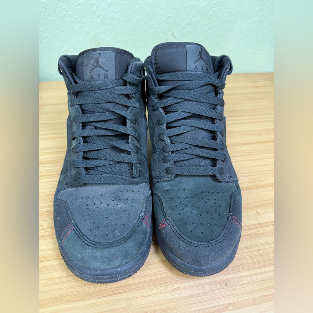 Nike Air Jordan 1 Mid Triple Black High Top Sneakers Men’s 8.5 FD8634-001